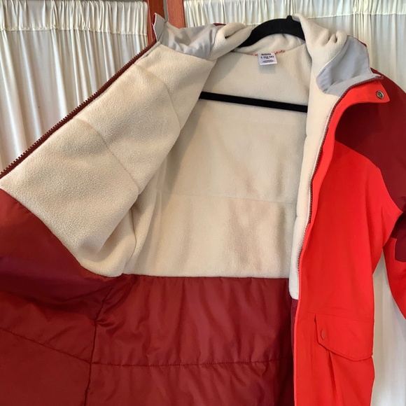 REI Girls Red Waterproof Jacket Size Girls Large (14-16) - Picture 4 of 6